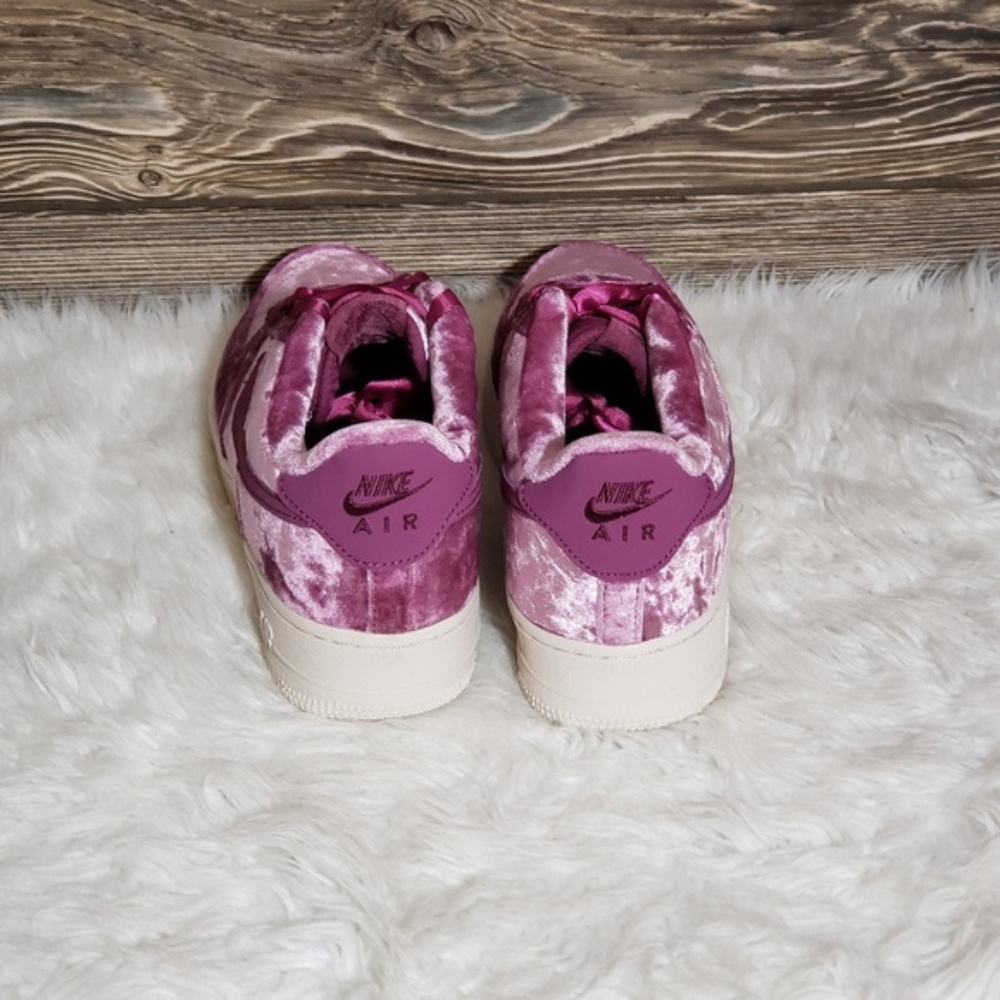 New Nike Air Force 1 LV8 Purple Velvet Sneakers - Picture 5 of 8